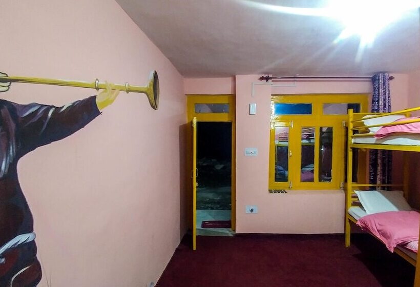 호텔 The Wanderers Nest