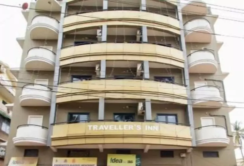 Hotelli Travellers Inn