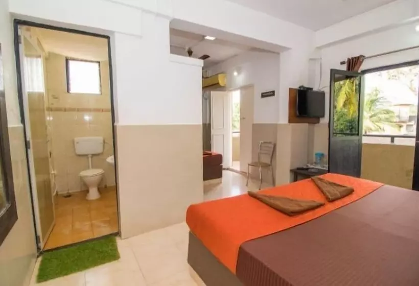 Hotelli Travellers Inn