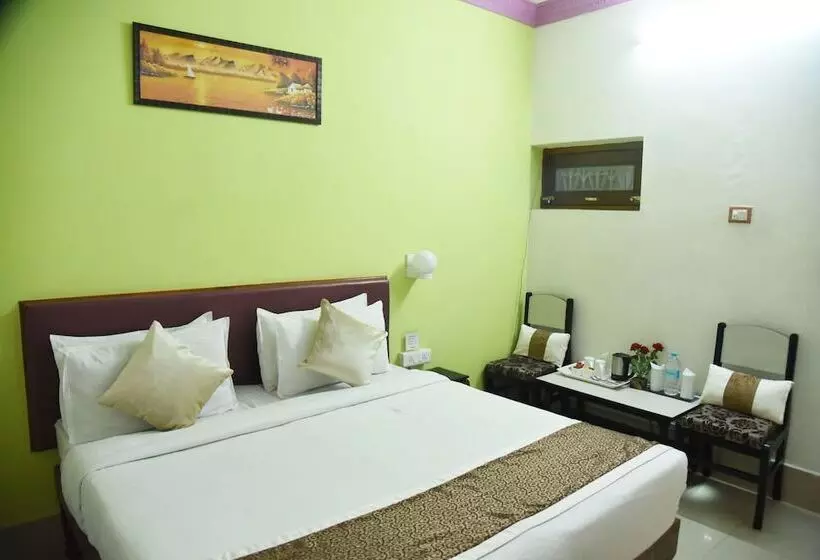 Hotelli Rnb Select Vijay Delux