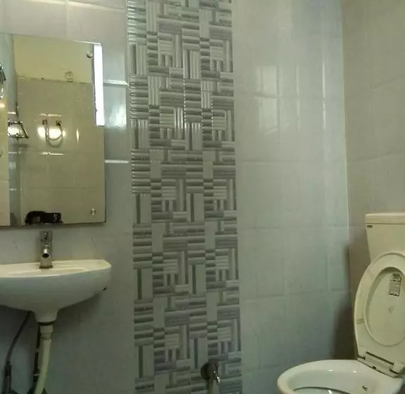 Hotelli Zero Mile Rooms