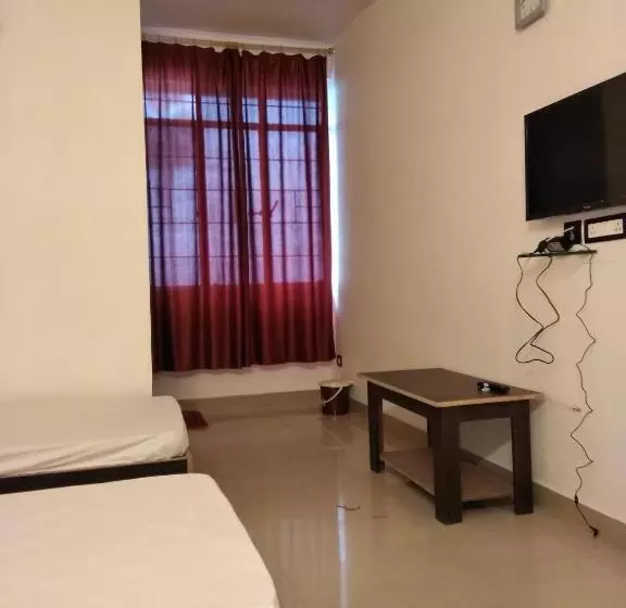 Hotelli Zero Mile Rooms