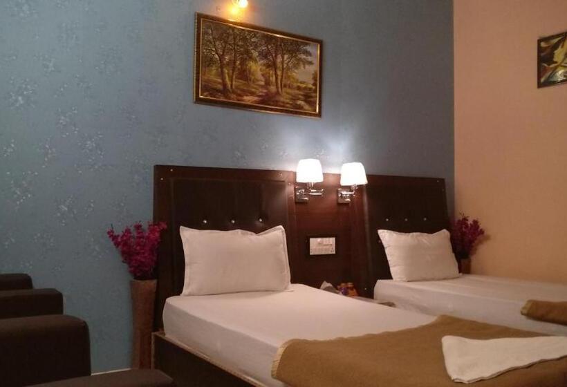 Hotel Zero Mile Rooms