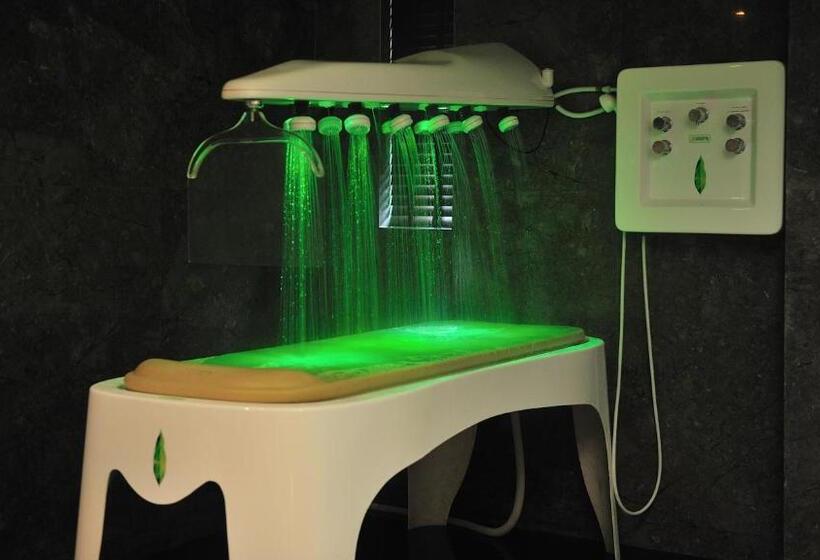 Madhubhan Resort & Spa