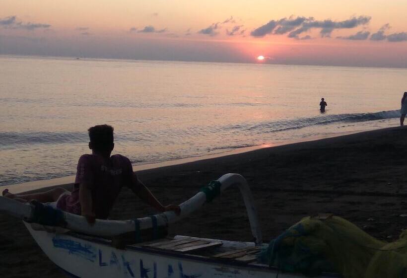 بنسيون Bali Sari Homestay