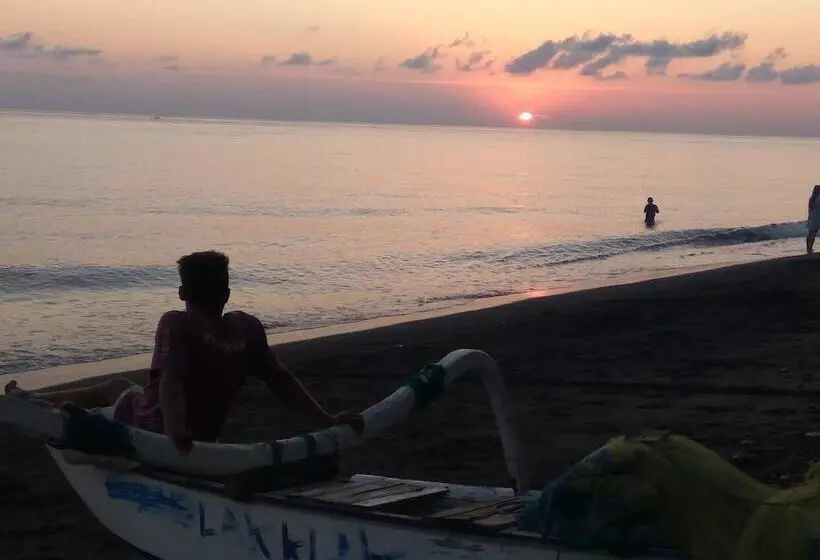 ペンション Bali Sari Homestay