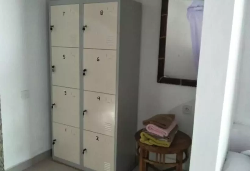 ペンション Bali Sari Homestay