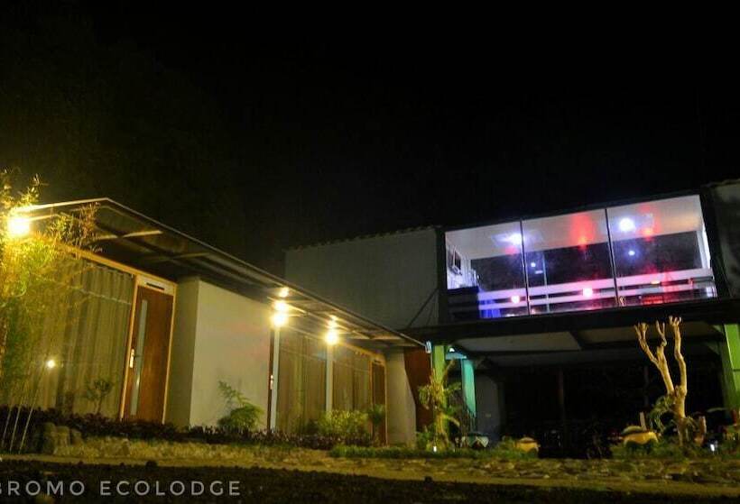 ペンション Bromo Ecolodge