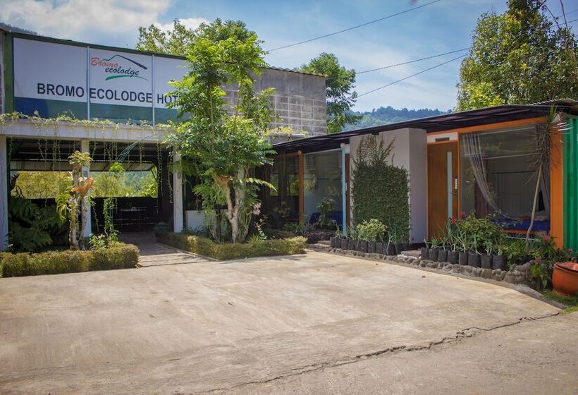 ペンション Bromo Ecolodge
