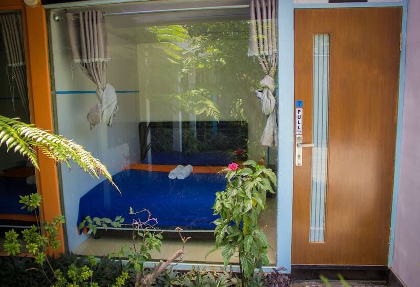 ペンション Bromo Ecolodge