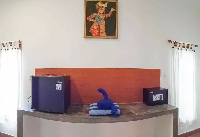 ペンション Kelapa Guest House