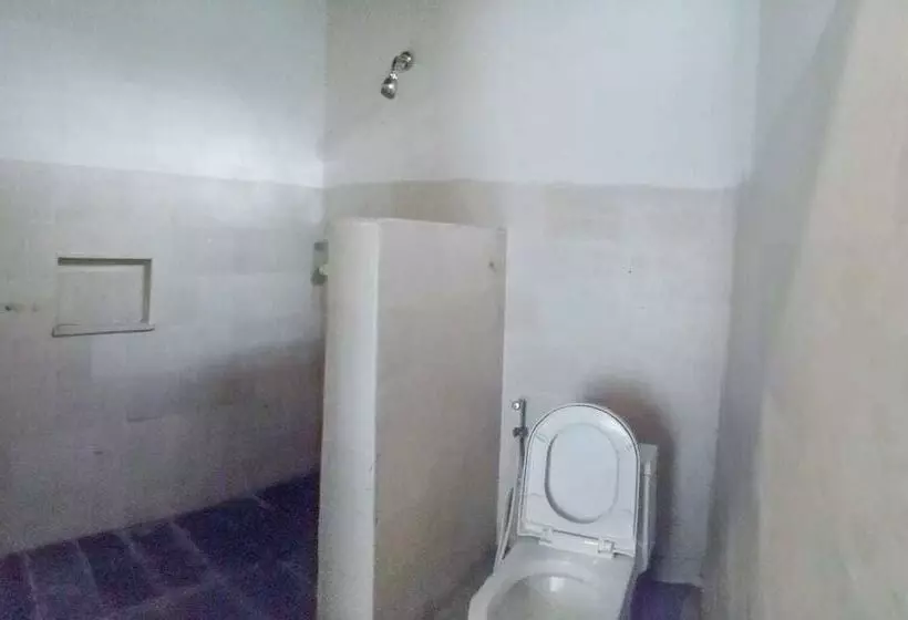 ペンション Kelapa Guest House