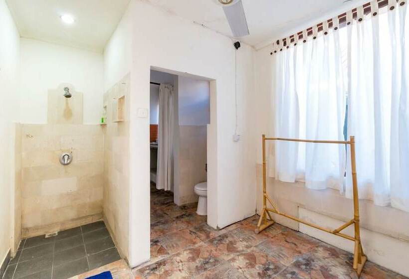 פנסיון Kelapa Guest House