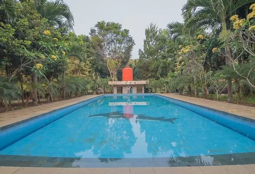 Majatalo Reddoorz Plus At Hotel Negeri Baru Lodaya Puncak