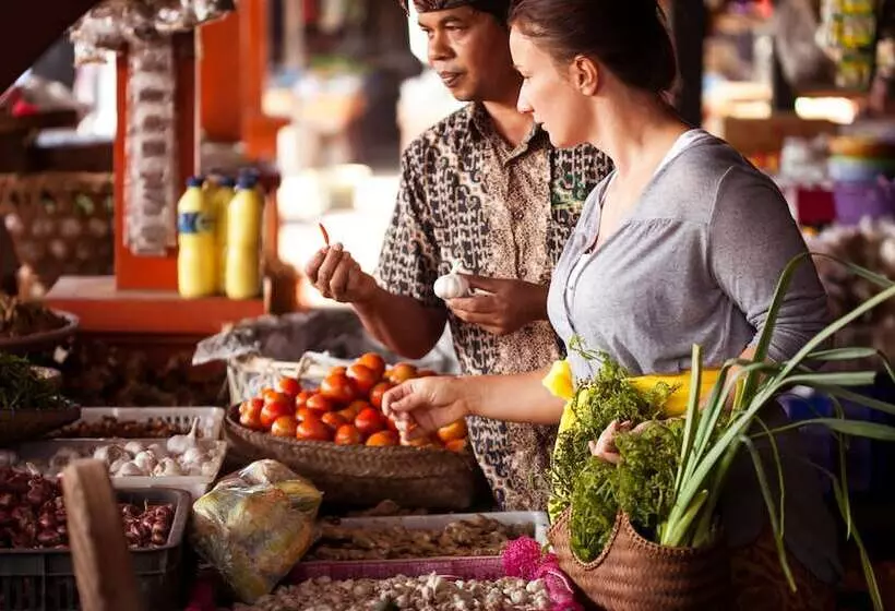 Majatalo Rumah Desa Bali