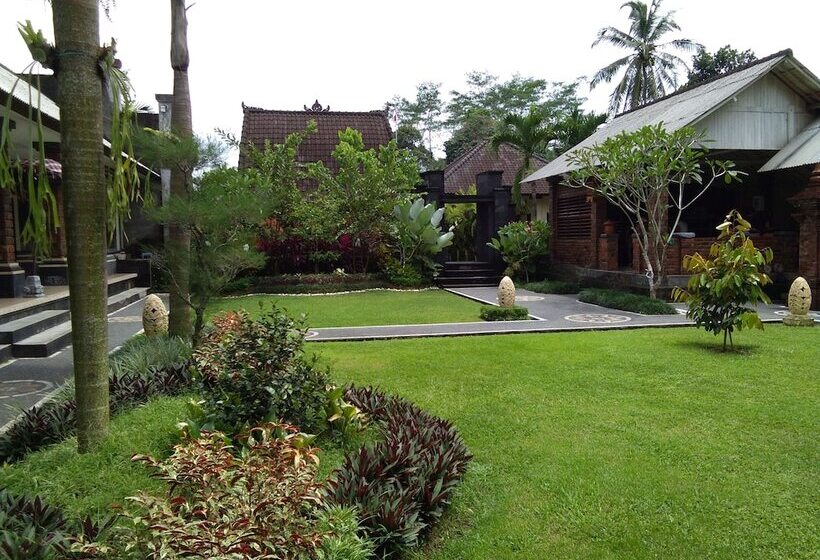 膳宿费 Rumah Tu7u