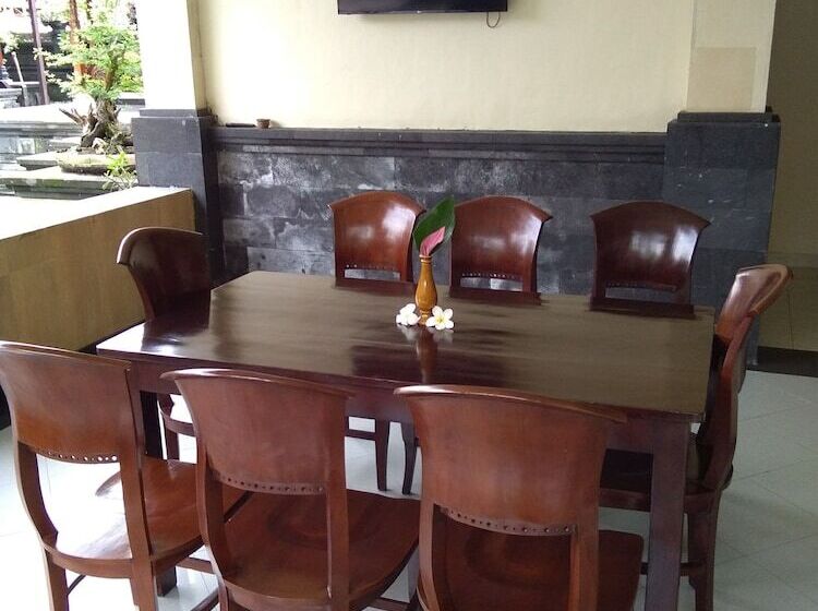 膳宿费 Rumah Tu7u