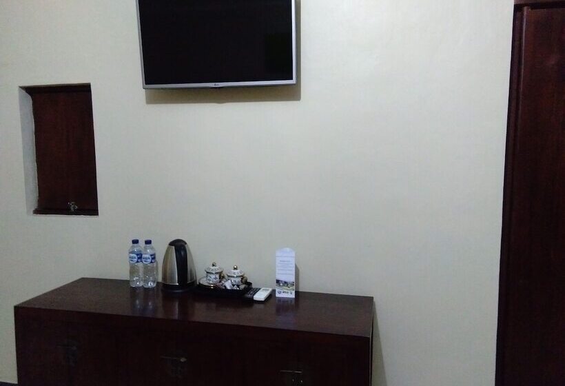 膳宿费 Rumah Tu7u