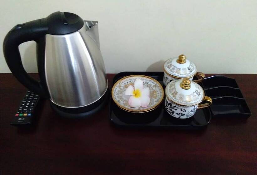 膳宿费 Rumah Tu7u