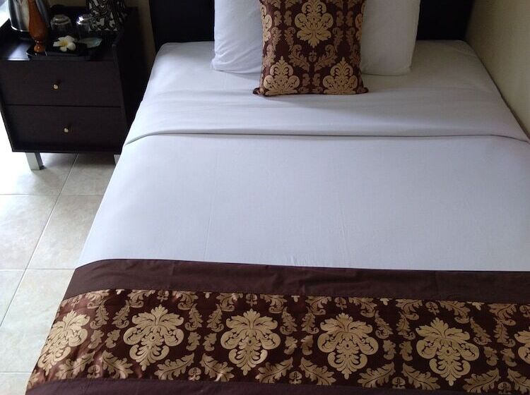 膳宿费 Rumah Tu7u