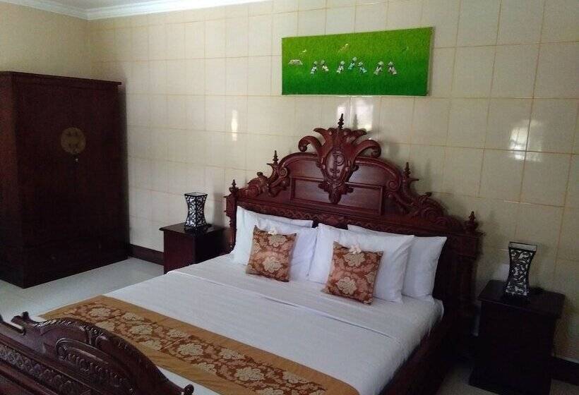 膳宿费 Rumah Tu7u