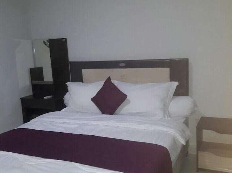 ペンション Semesta