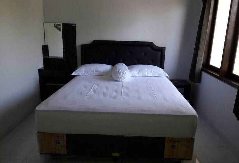 ペンション Semesta