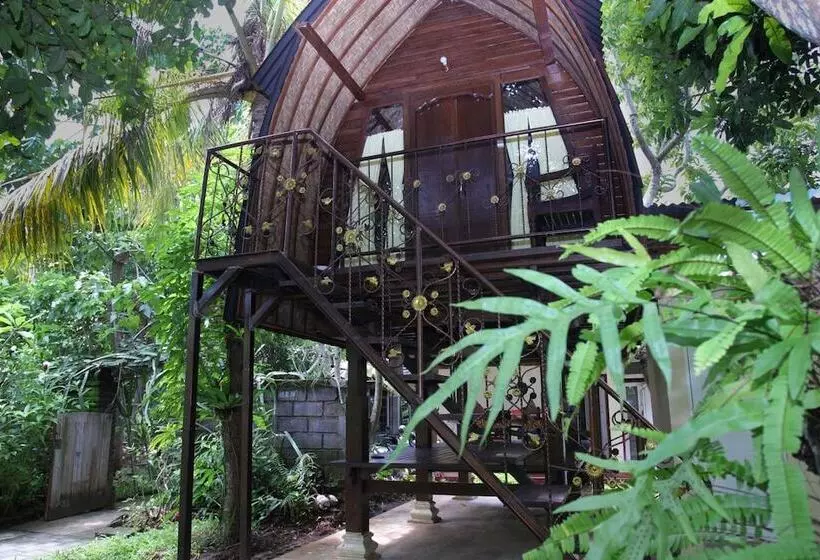 Majatalo Timbis Homestay Bali