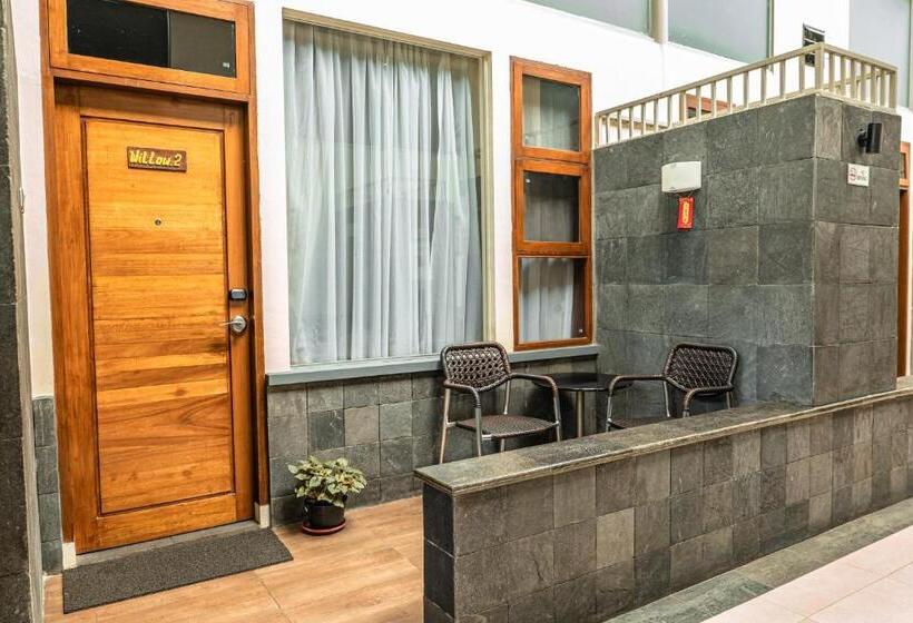 Taman Simalem Resort