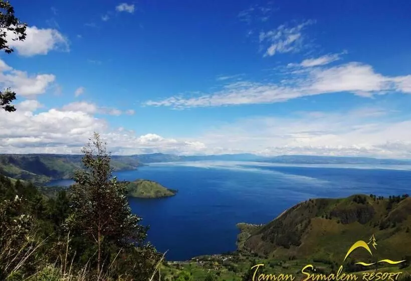 Taman Simalem Resort