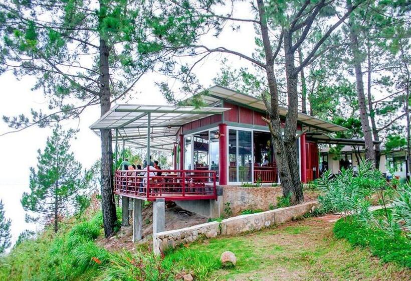 Taman Simalem Resort