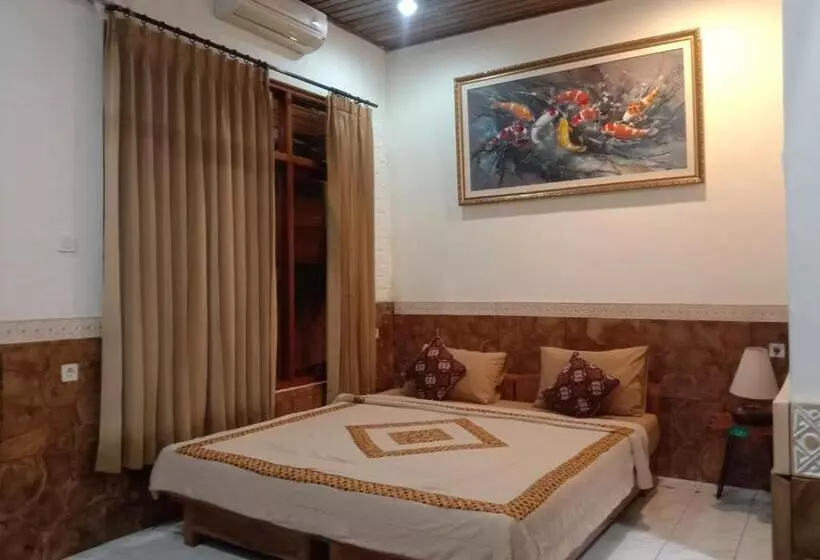Retkeilymaja Bulan Bali Guest House