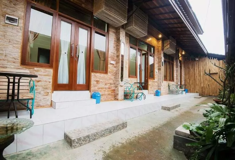 Retkeilymaja Bulan Bali Guest House