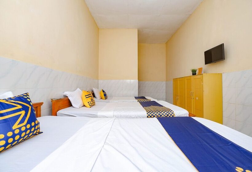 فندق صغير Spot On 2011 Hotel Mekar Sari