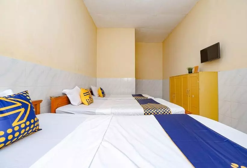 ユースホステル Spot On 2011 Hotel Mekar Sari