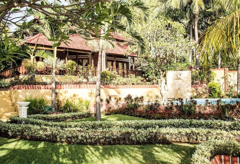 住宿加早餐 Teluk Indah Beach & Pool Villa