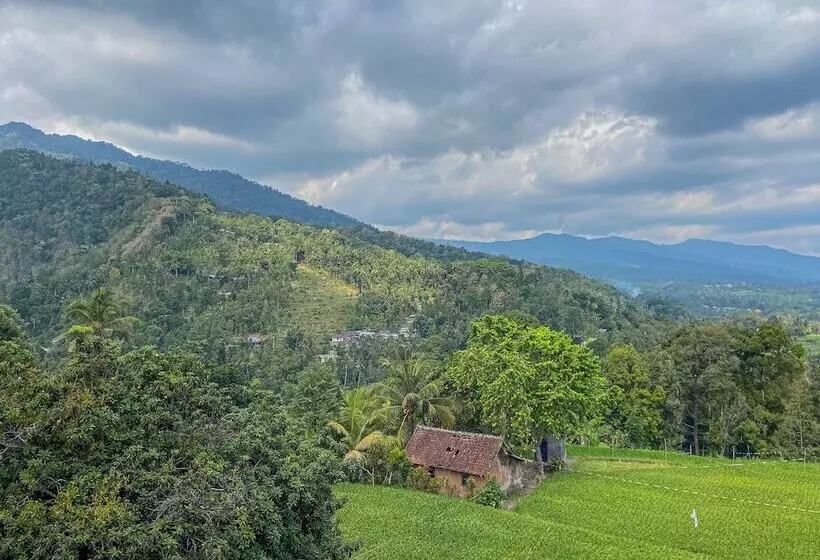 Hotelli Mandhasativa Homestay