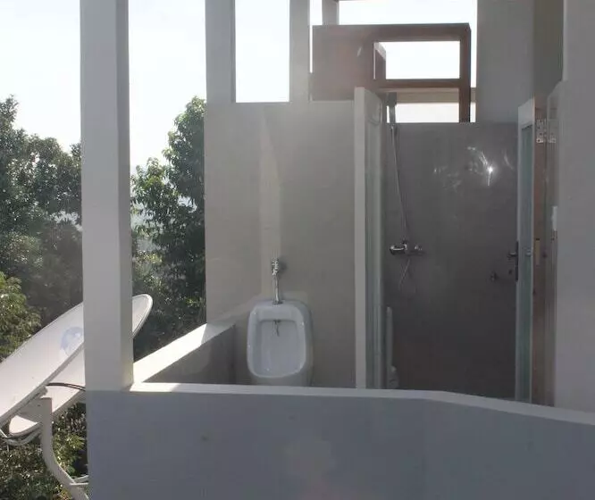 Hotelli Mandhasativa Homestay