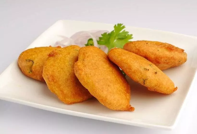 ホテル Meridian By Oyo Rooms