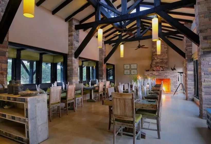 Hotelli Pugdundee Safari  Denwa Backwater Escape