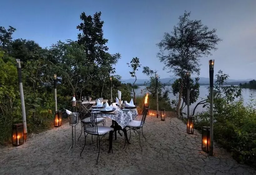 Hotelli Pugdundee Safari  Denwa Backwater Escape