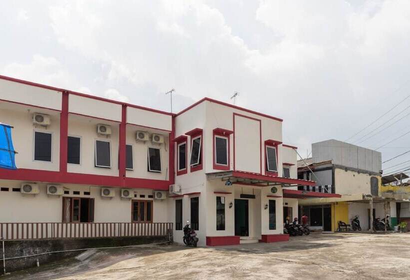 Szálloda Reddoorz @ Cibogo Puncak Bogor 2