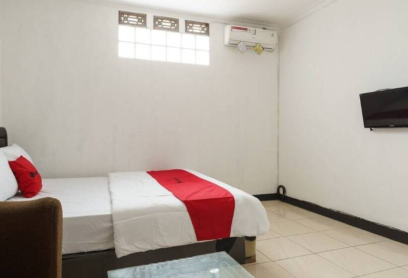 Szálloda Reddoorz @ Cibogo Puncak Bogor 2