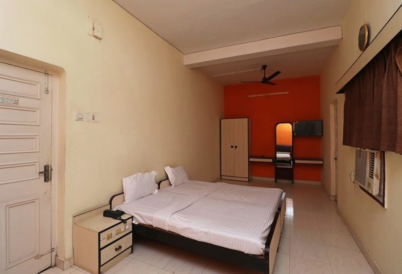 Отель Spot On 37028  Sheela