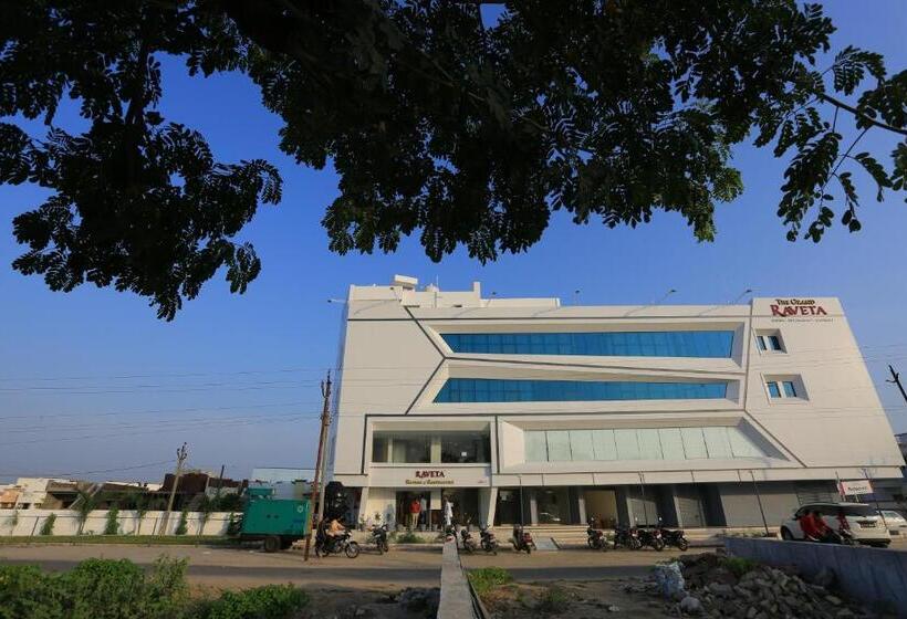 酒店 The Grand Raveta