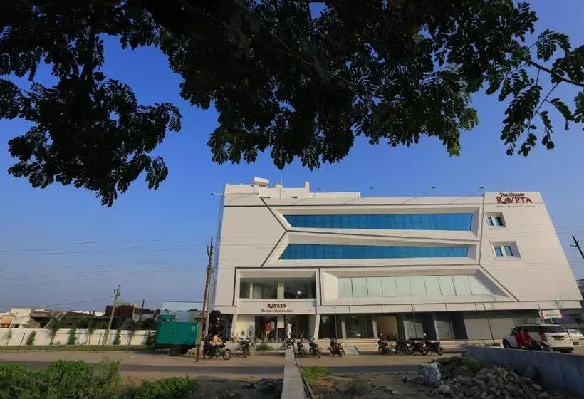 Hotelli The Grand Raveta