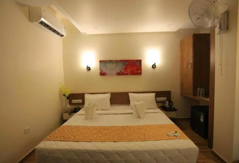 Hotelli The Grand Raveta