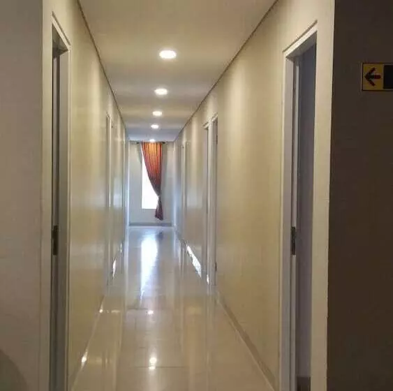Oyo 807 Hotel Grand Bromo
