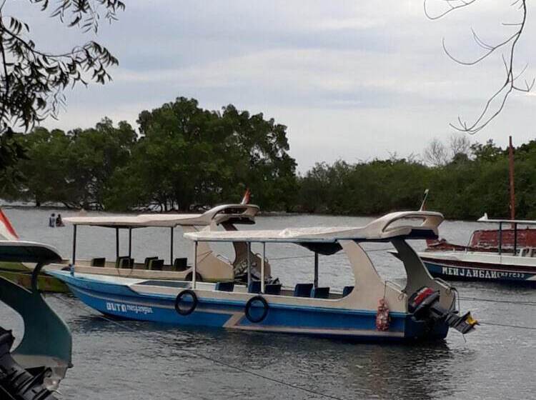 膳宿费 Menjangan Hostel