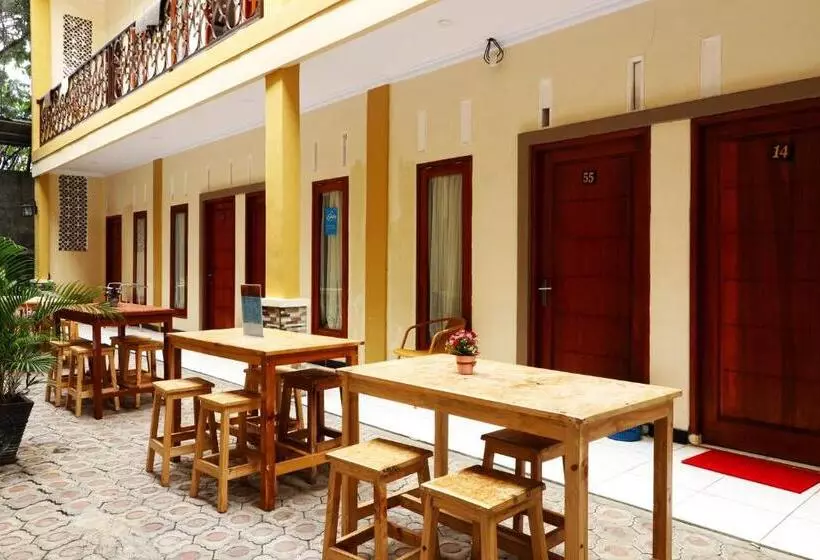 Majatalo Ombey Guest House